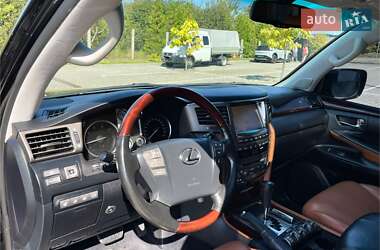 Внедорожник / Кроссовер Lexus LX 2011 в 
