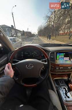 Внедорожник / Кроссовер Lexus LX 2005 в 