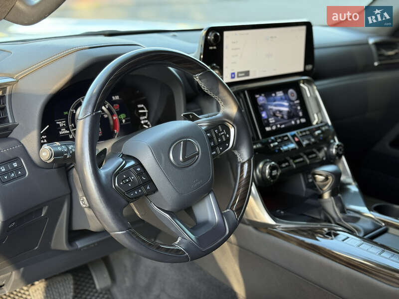 Позашляховик / Кросовер Lexus LX 2022 в Києві