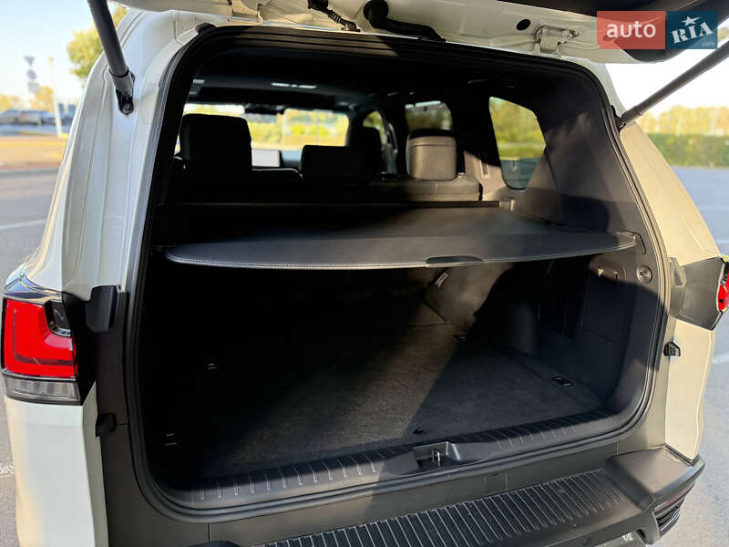 Позашляховик / Кросовер Lexus LX 2022 в Києві