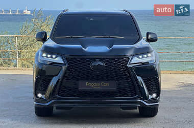 Внедорожник / Кроссовер Lexus LX 2022 в 