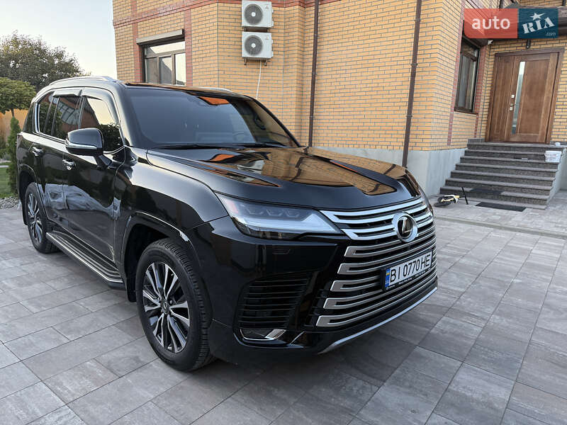 Lexus LX 2023