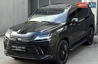 Позашляховик / Кросовер Lexus LX 2022 в 