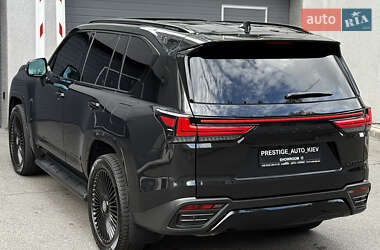 Позашляховик / Кросовер Lexus LX 2022 в 