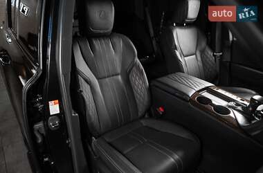 Позашляховик / Кросовер Lexus LX 2021 в 