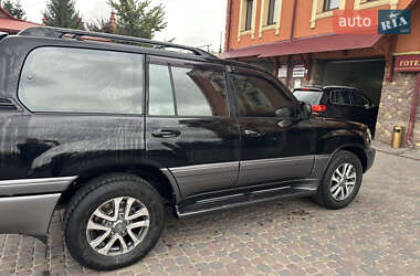 Позашляховик / Кросовер Lexus LX 2006 в 