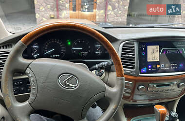 Позашляховик / Кросовер Lexus LX 2006 в 