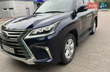 Lexus LX 2017