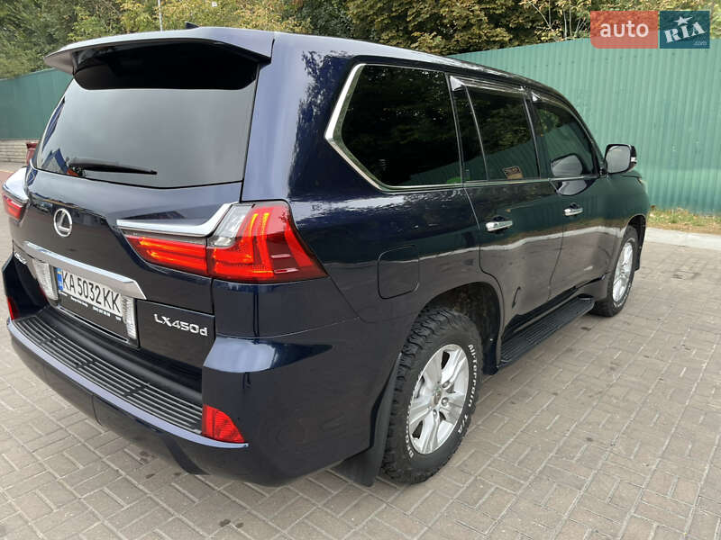 Позашляховик / Кросовер Lexus LX 2017 в Києві