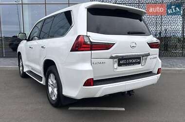 Позашляховик / Кросовер Lexus LX 2017 в 