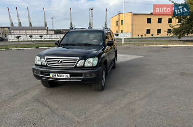 Внедорожник / Кроссовер Lexus LX 2005 в 