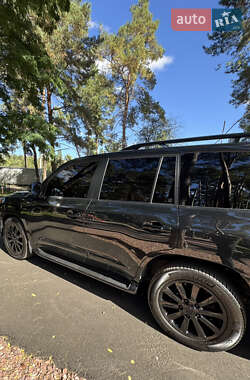 Позашляховик / Кросовер Lexus LX 2011 в 