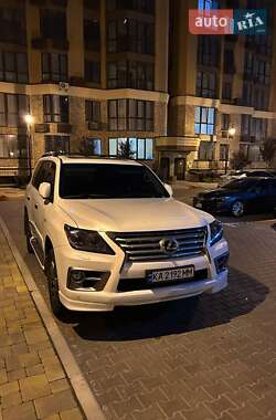 Lexus LX 2010