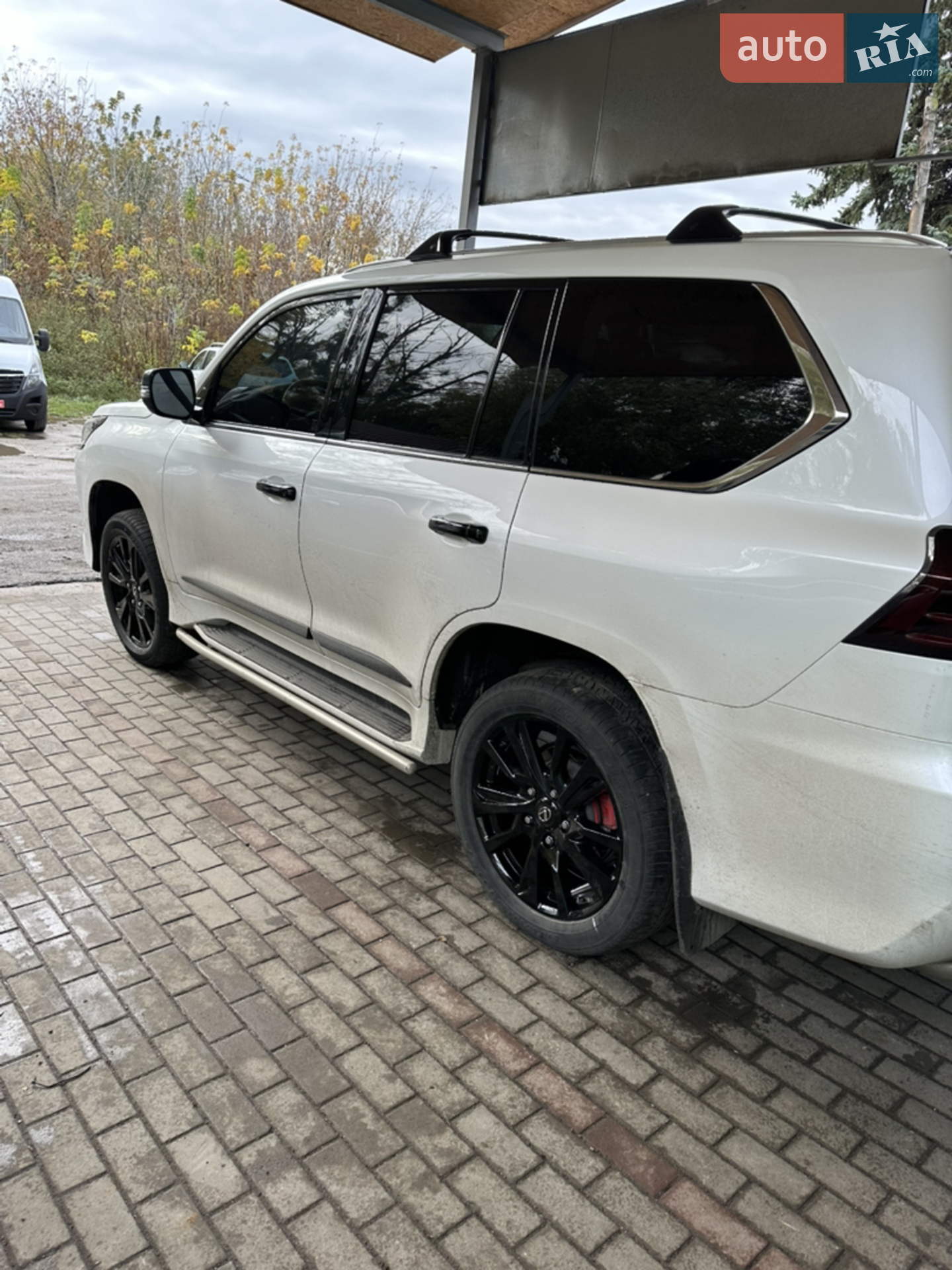 2017 Lexus LX - мініатюра 32