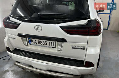 Позашляховик / Кросовер Lexus LX 2017 в 