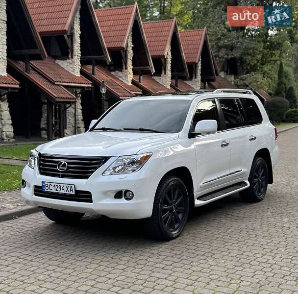 Позашляховик / Кросовер Lexus LX 2008 в Львові