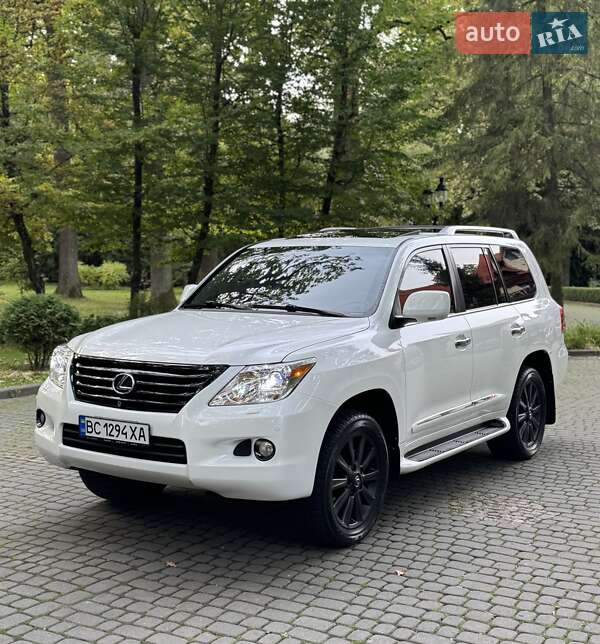 Позашляховик / Кросовер Lexus LX 2008 в Львові