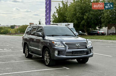 Lexus LX 2014