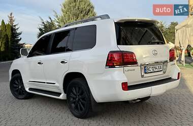 Внедорожник / Кроссовер Lexus LX 2008 в 
