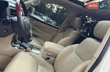 Внедорожник / Кроссовер Lexus LX 2008 в 