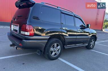 Позашляховик / Кросовер Lexus LX 2005 в 