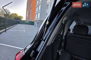 Внедорожник / Кроссовер Lexus LX 2009 в 