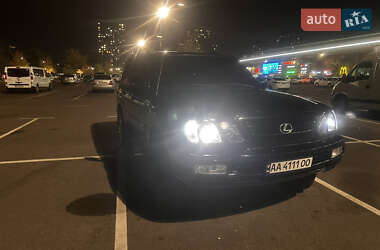 Позашляховик / Кросовер Lexus LX 2005 в 