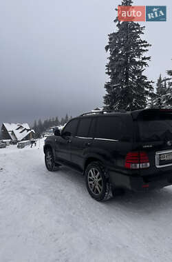 Позашляховик / Кросовер Lexus LX 2005 в 