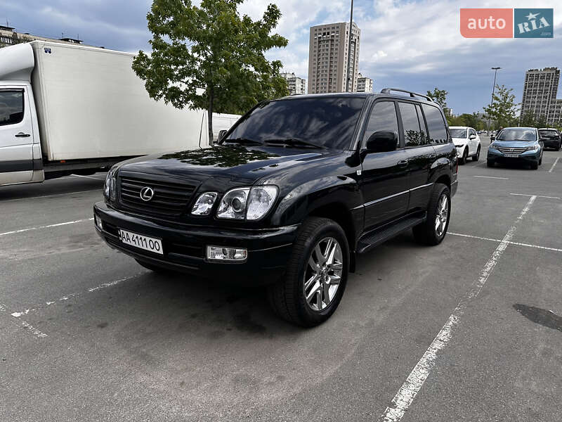 Позашляховик / Кросовер Lexus LX 2005 в Києві