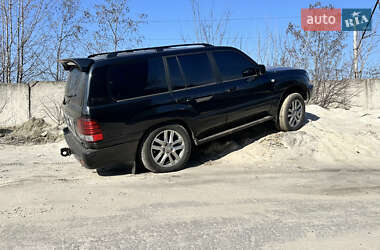Позашляховик / Кросовер Lexus LX 2005 в 