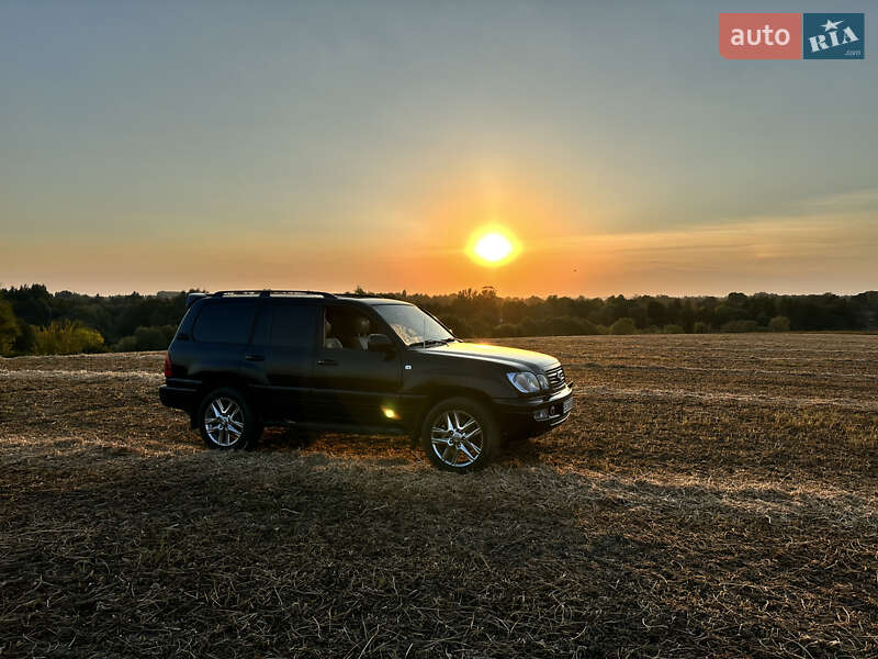 Позашляховик / Кросовер Lexus LX 2005 в Києві