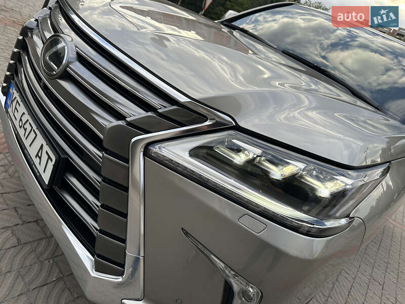 Позашляховик / Кросовер Lexus LX 2016 в Дніпрі фото 9 Позашляховик / Кросовер Lexus LX 2016 в Дніпрі
