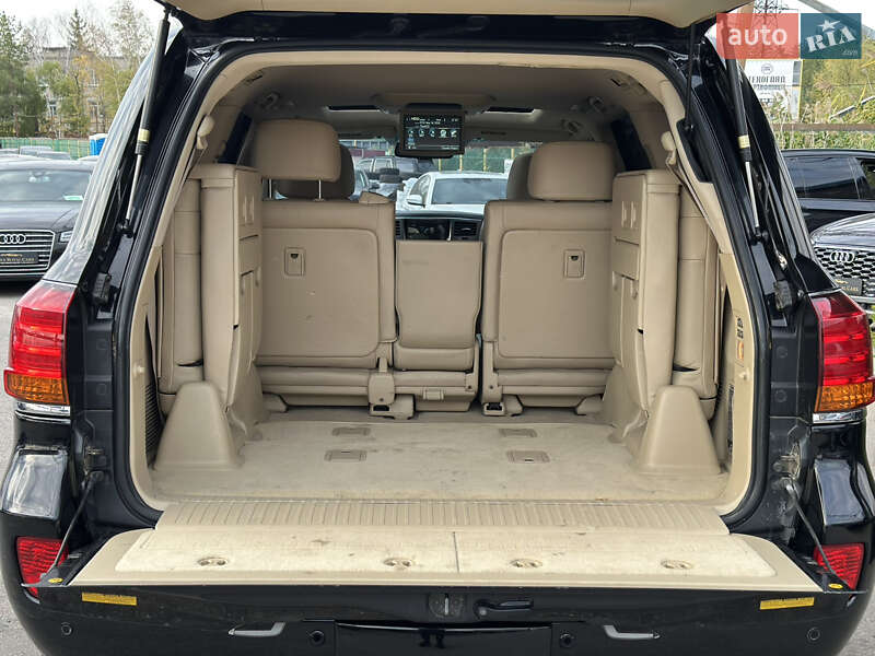 Позашляховик / Кросовер Lexus LX 2008 в Харкові