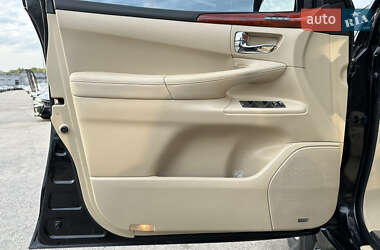 Внедорожник / Кроссовер Lexus LX 2008 в 
