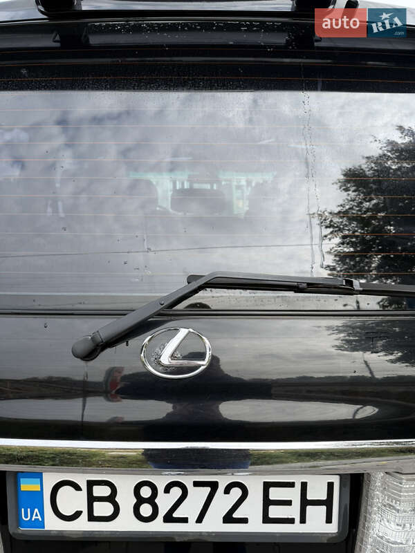 Позашляховик / Кросовер Lexus LX 2005 в Чернігові
