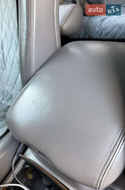 Позашляховик / Кросовер Lexus LX 2005 в 