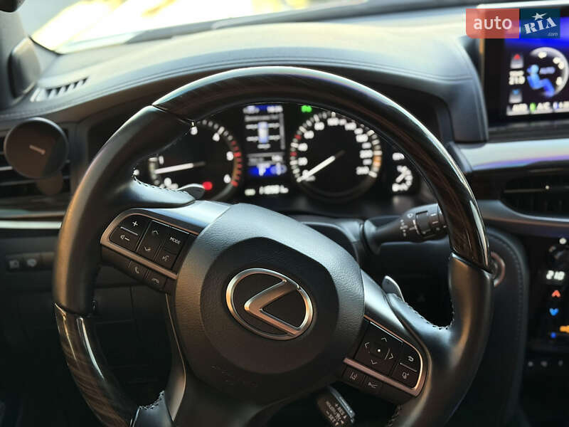 Позашляховик / Кросовер Lexus LX 2020 в Києві