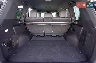 Позашляховик / Кросовер Lexus LX 2024 в 