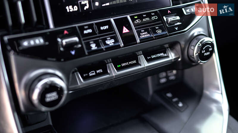 Внедорожник / Кроссовер Lexus LX 2024 в Львове