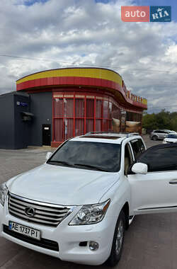 Lexus LX 2008