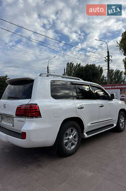 Позашляховик / Кросовер Lexus LX 2008 в 