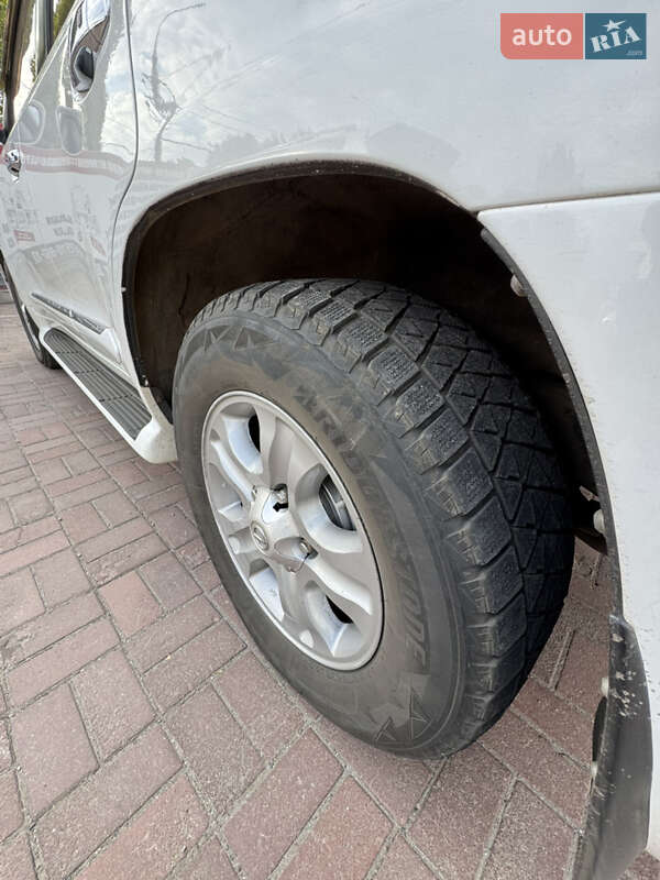 Внедорожник / Кроссовер Lexus LX 2008 в Кривом Роге
