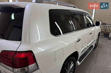Позашляховик / Кросовер Lexus LX 2012 в 