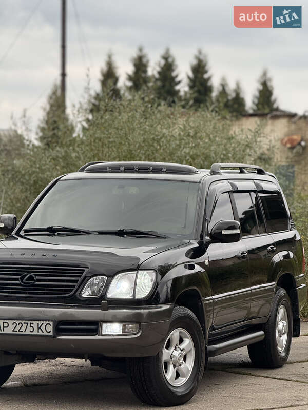 Внедорожник / Кроссовер Lexus LX 2002 в Надворной