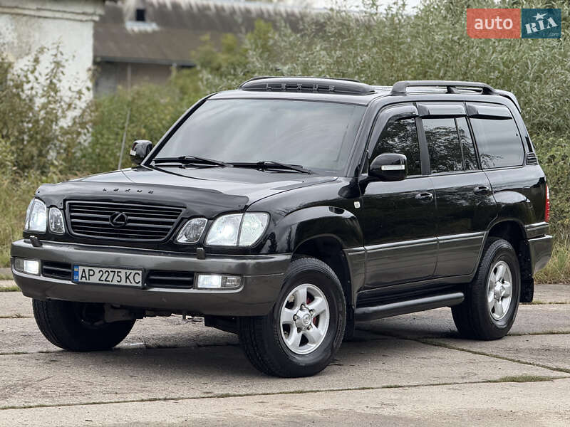 Внедорожник / Кроссовер Lexus LX 2002 в Надворной