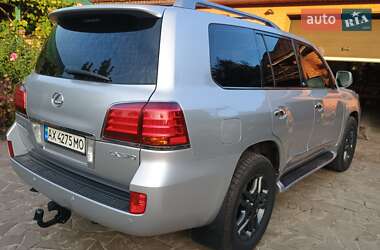 Lexus LX 2008