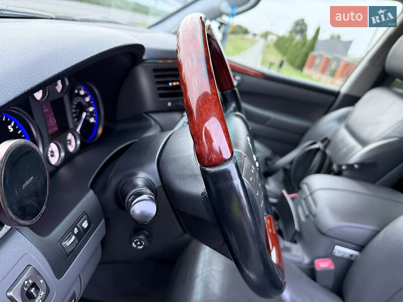 Внедорожник / Кроссовер Lexus LX 2008 в Умани фото 14 Внедорожник / Кроссовер Lexus LX 2008 в Умани