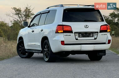 Позашляховик / Кросовер Lexus LX 2008 в 