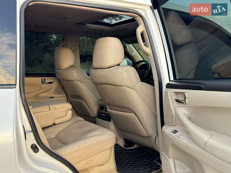 Внедорожник / Кроссовер Lexus LX 2008 в Днепре