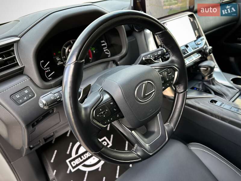 Внедорожник / Кроссовер Lexus LX 2022 в Киеве